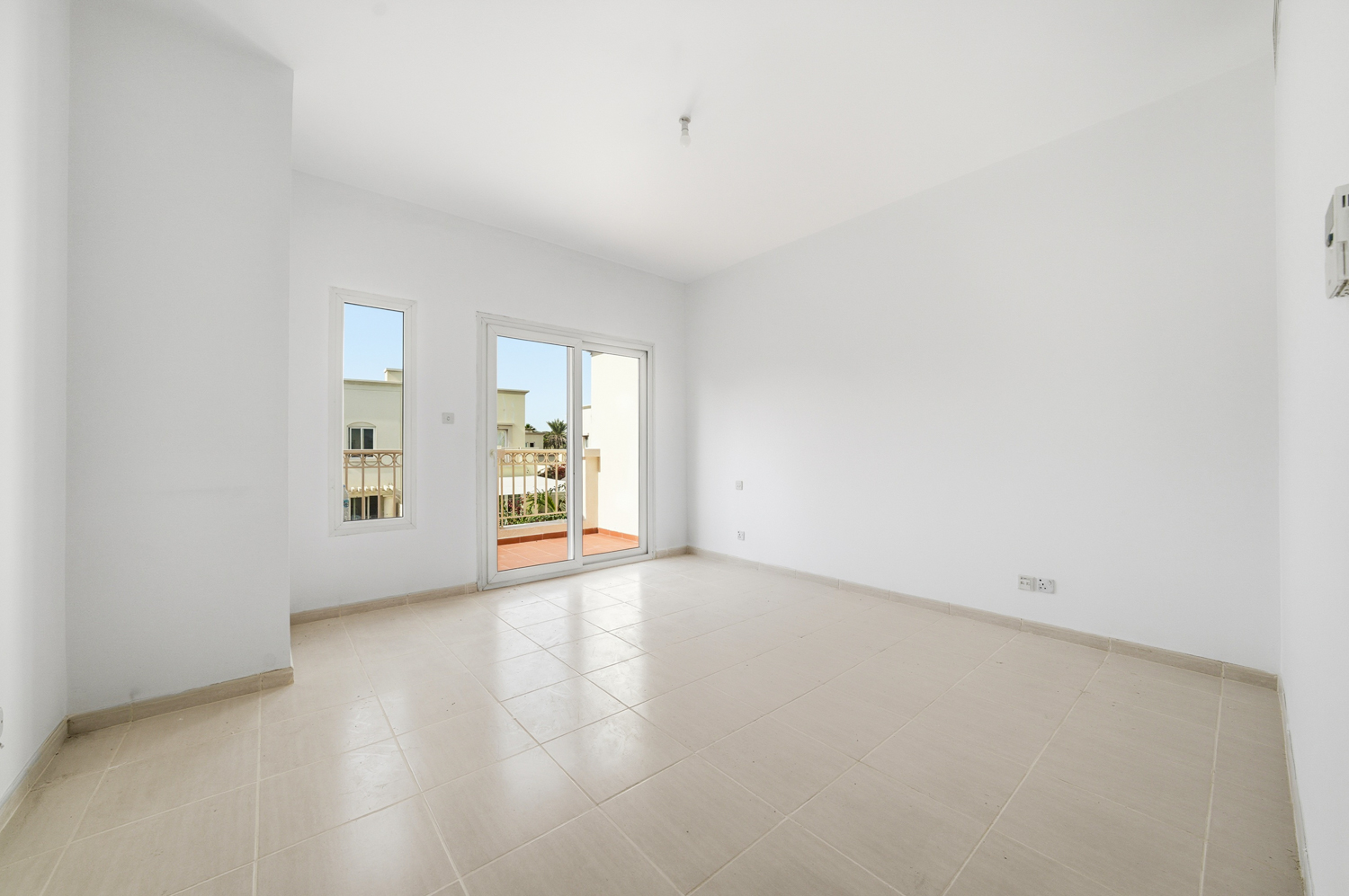 3 Bedrooms Townhouse in Springs 10