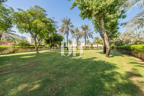 RARE GREEN BELT | UPGRADED 3E | VACANT