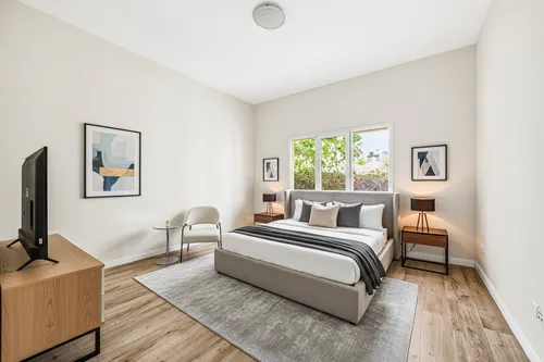 5 Bedrooms Villa in Meadows 2