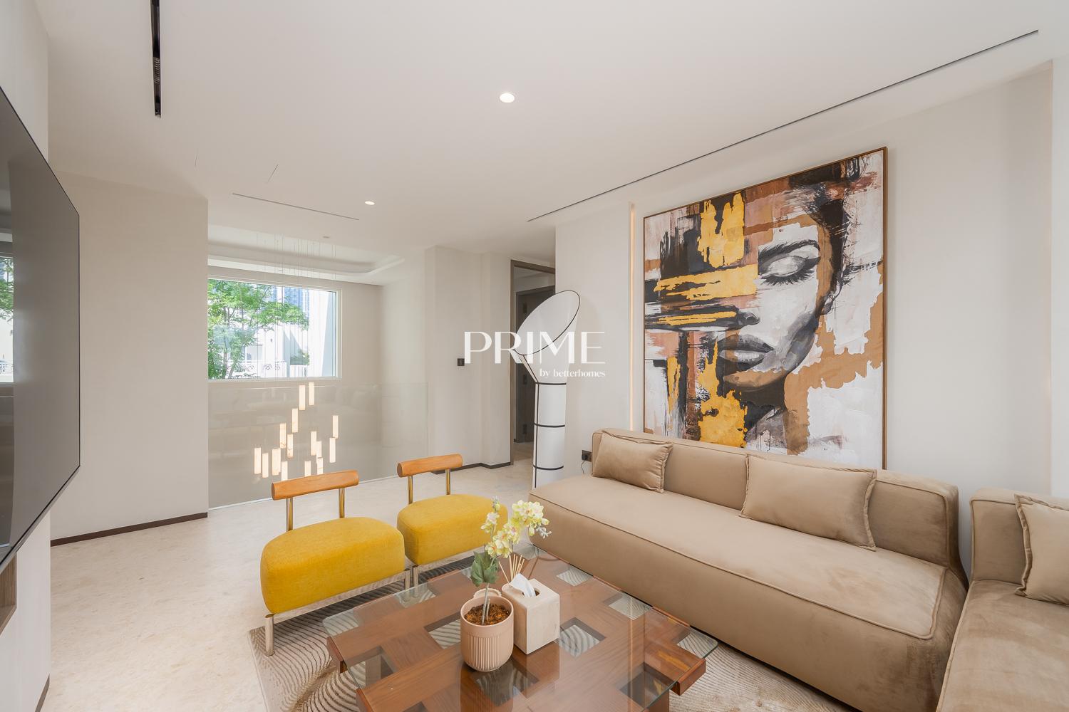 4 Bedrooms Villa in 6 Street, Meadows