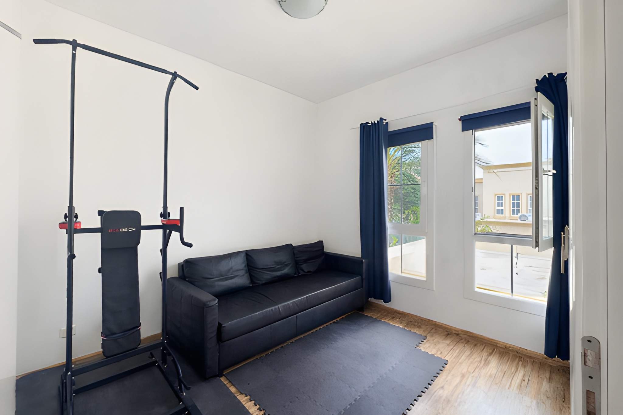 3 Bedrooms Townhouse in Springs 1