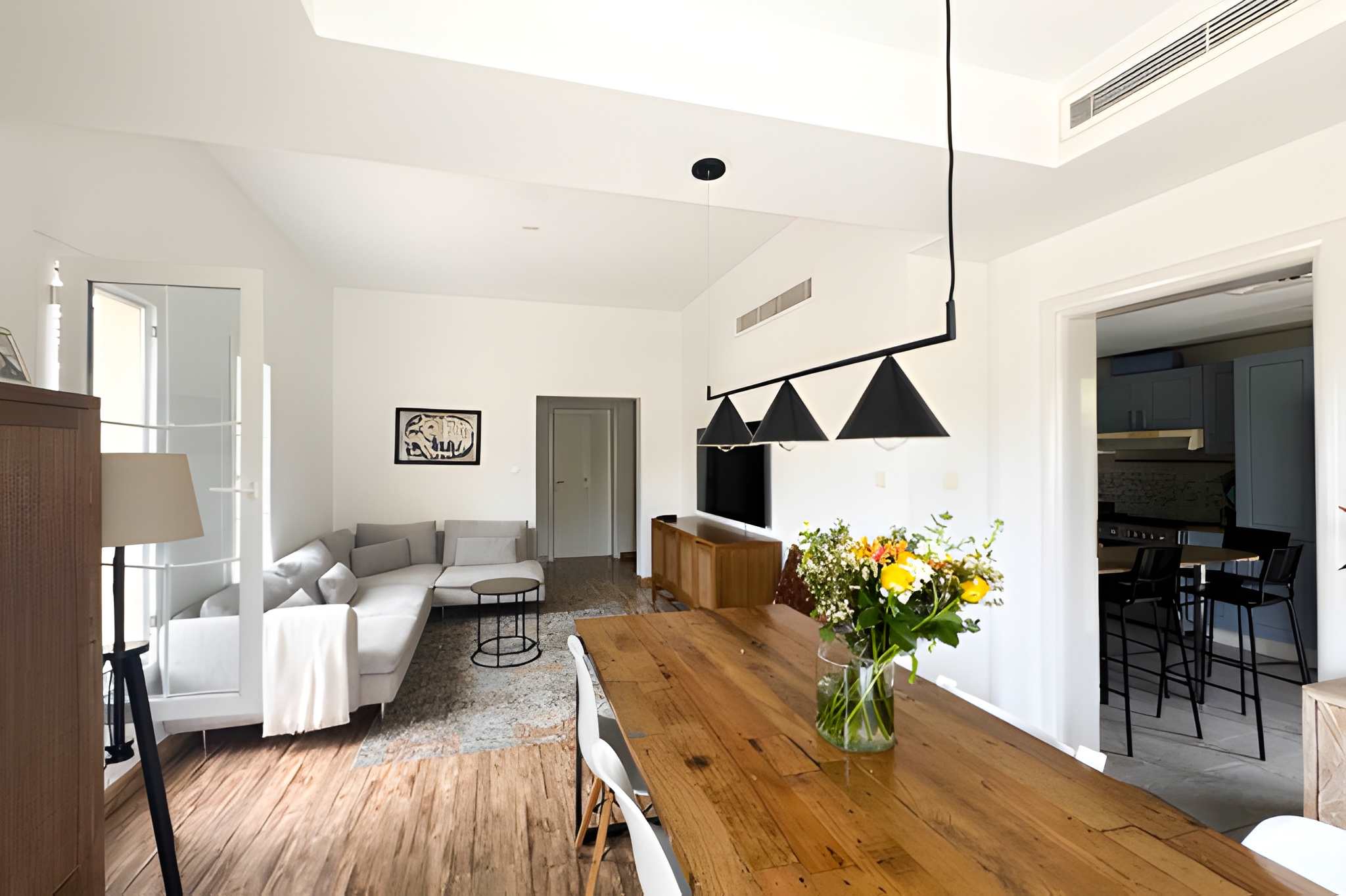 3 Bedrooms Townhouse in Springs 1