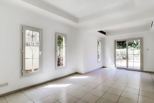 3 Bedrooms Townhouse in Springs 9