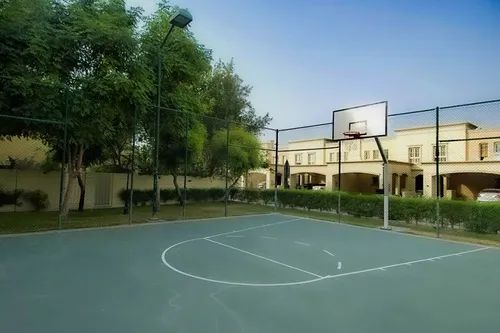 3 Bedrooms Townhouse in Springs 9