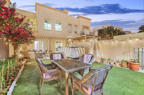 2 Bedrooms Villa in Springs 10