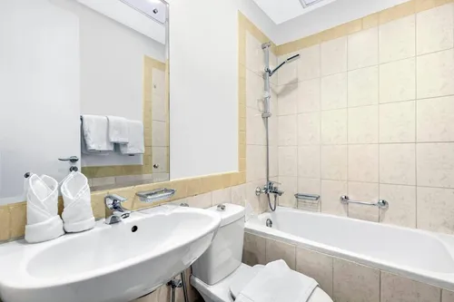 2 Bedrooms Villa in Springs 10