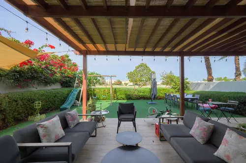 3 Bedrooms Villa in Springs 15