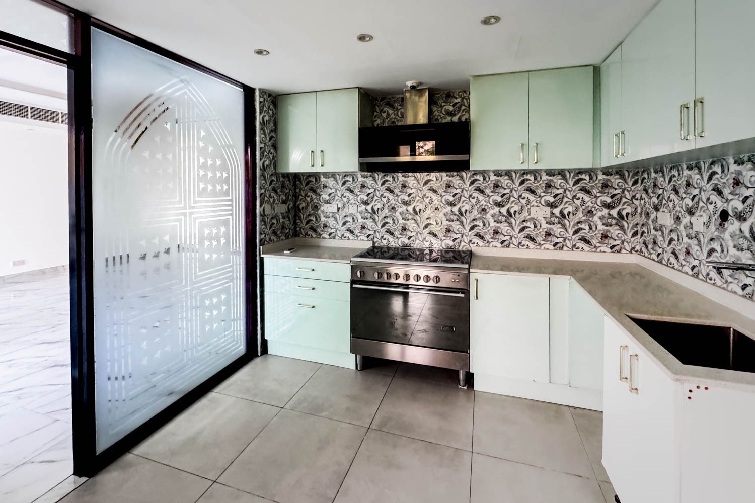 3 Bedrooms Townhouse in Springs 14