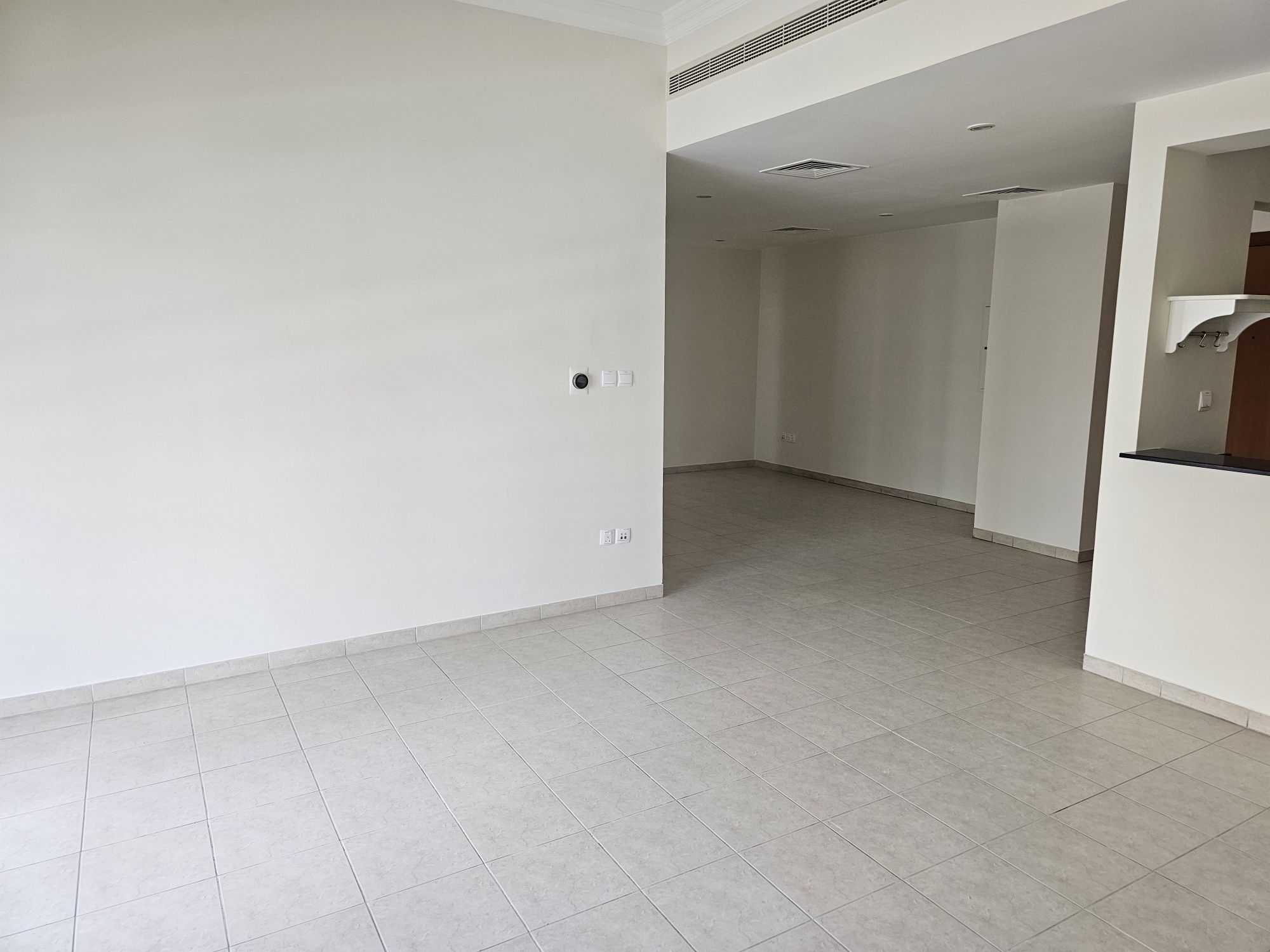 3 Bedrooms Apartment in Al Jaz 3