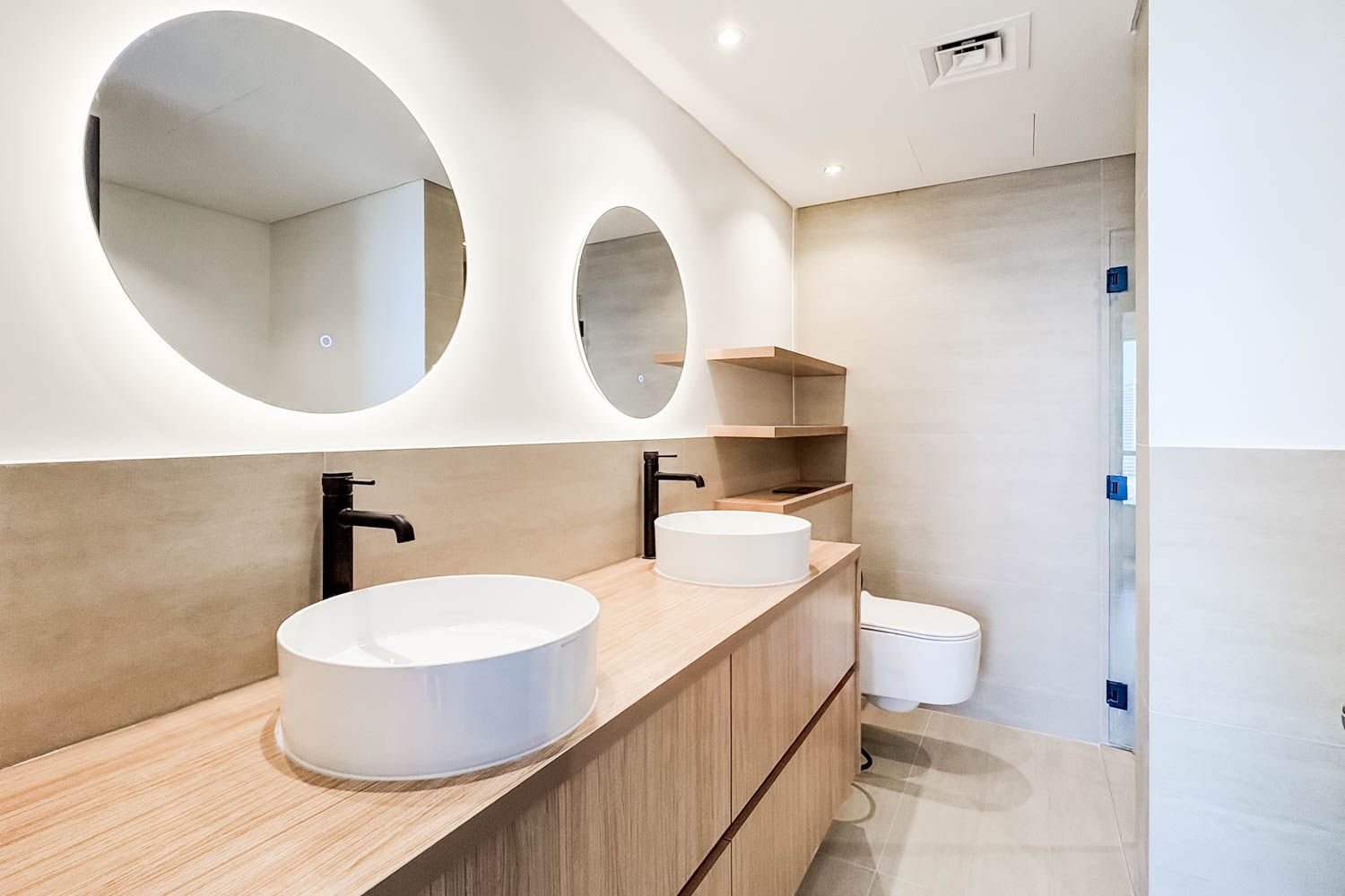 2 Bedrooms Apartment in The Fairways North