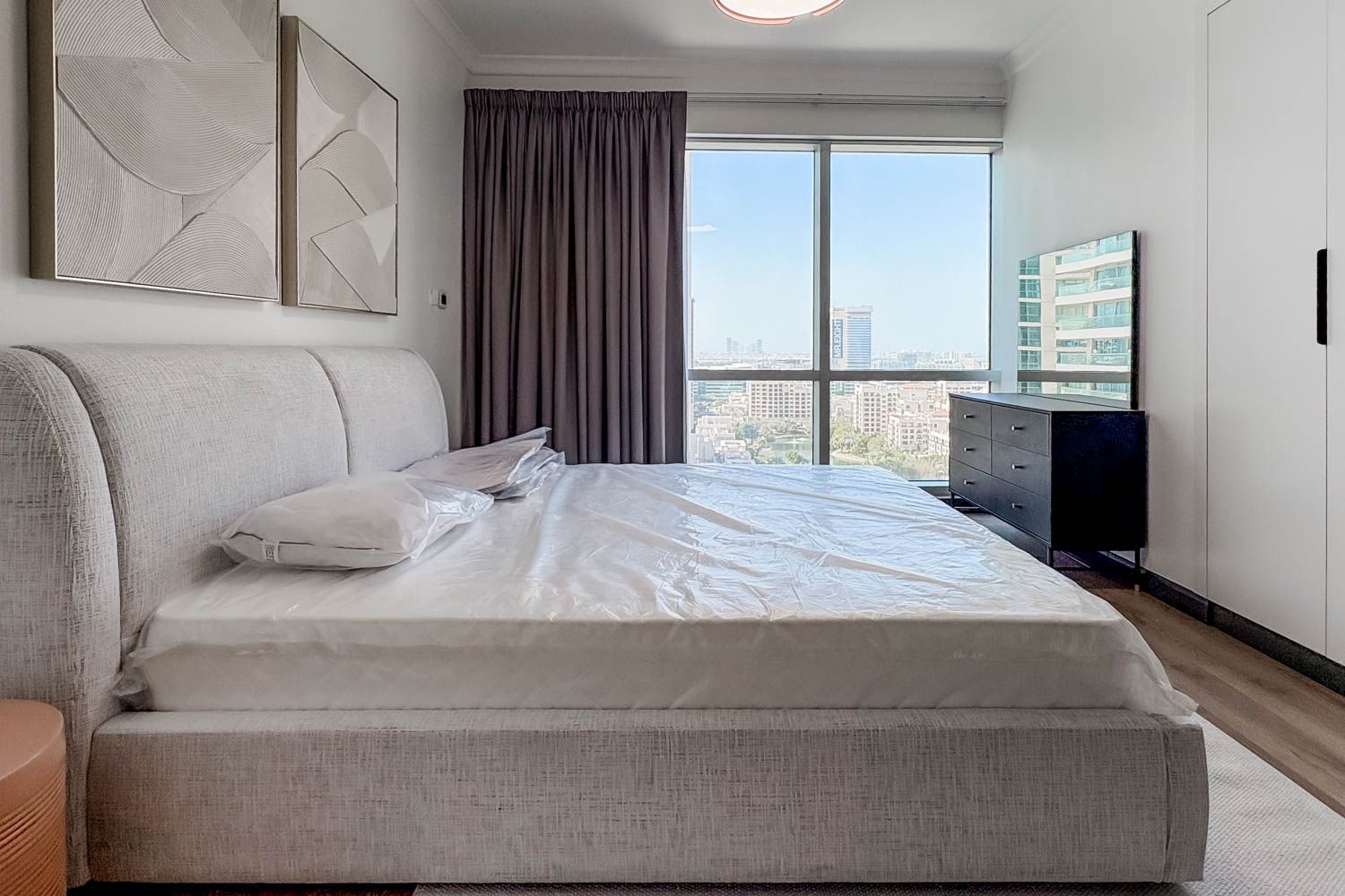 2 Bedrooms Apartment in The Fairways North