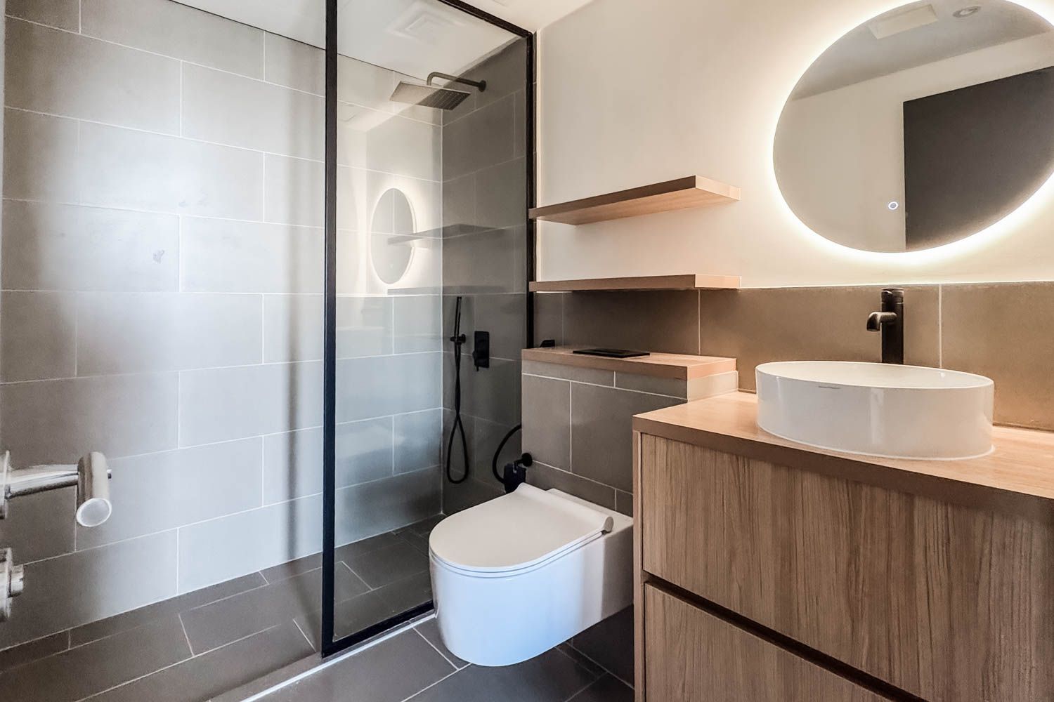 2 Bedrooms Apartment in The Fairways North