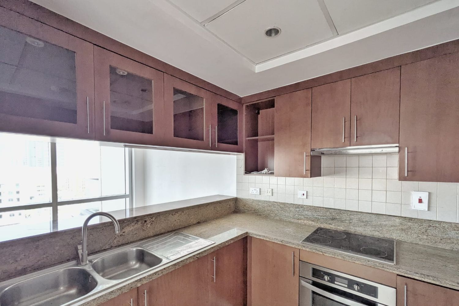 2 Bedrooms Apartment in The Fairways East