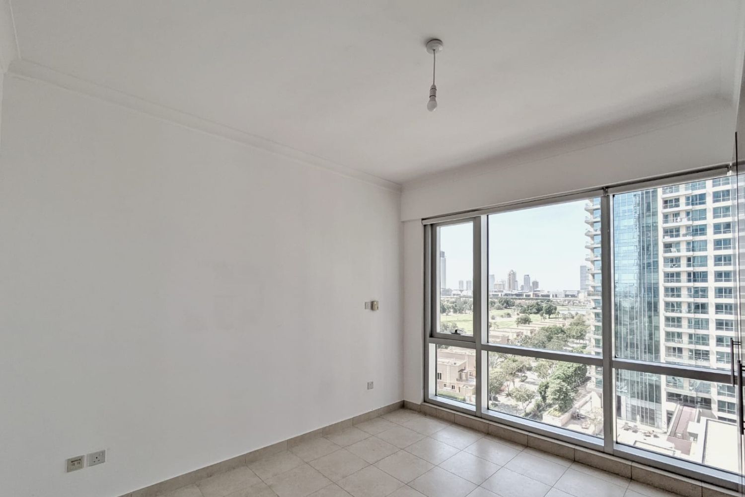 2 Bedrooms Apartment in The Fairways East