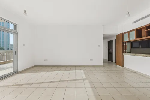 2 Bedrooms Apartment in Una Riverside Residence