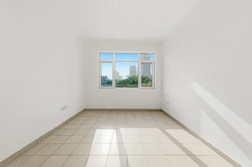 2 Bedrooms Apartment in Una Riverside Residence