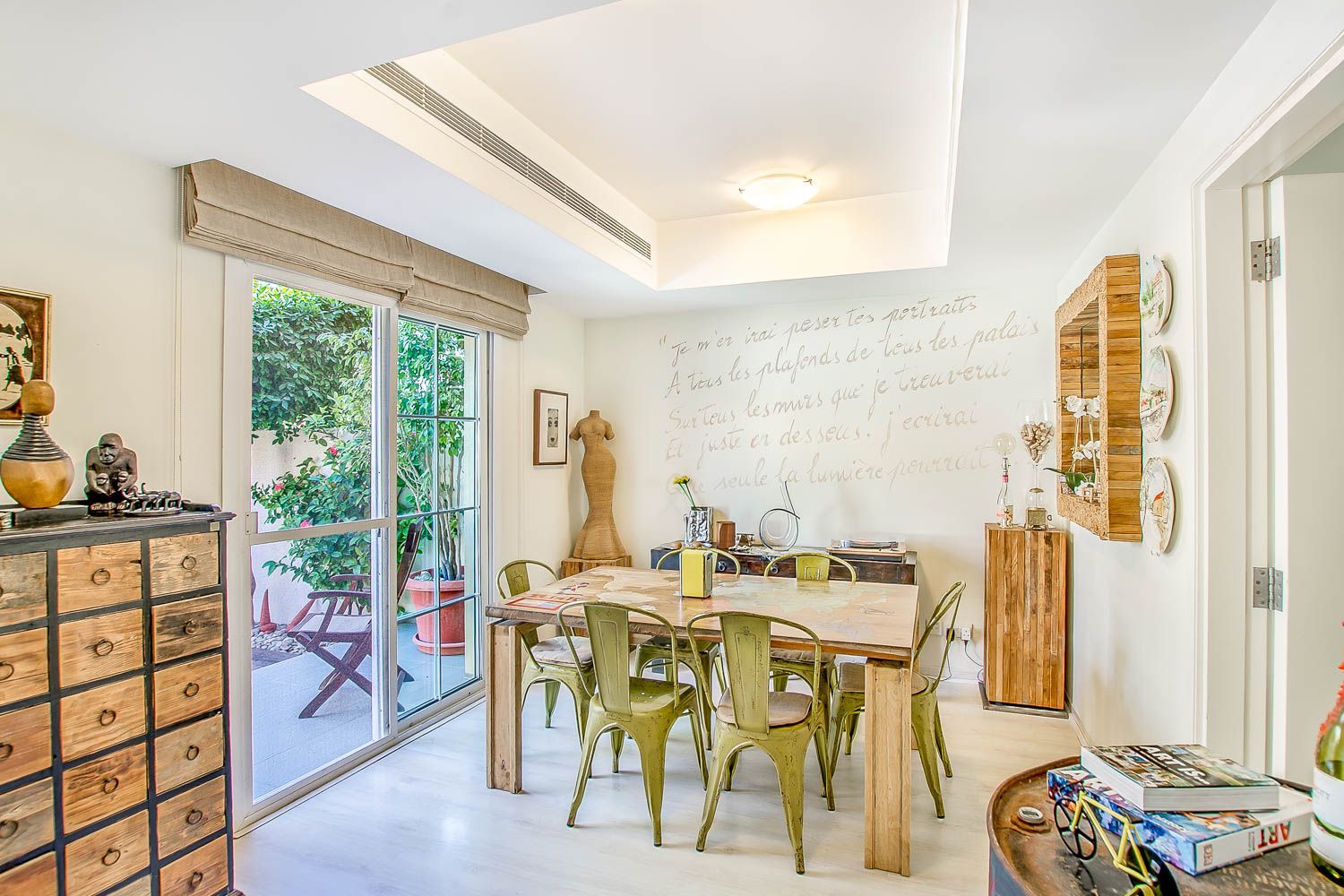 4 Bedrooms Villa in Zulal 1