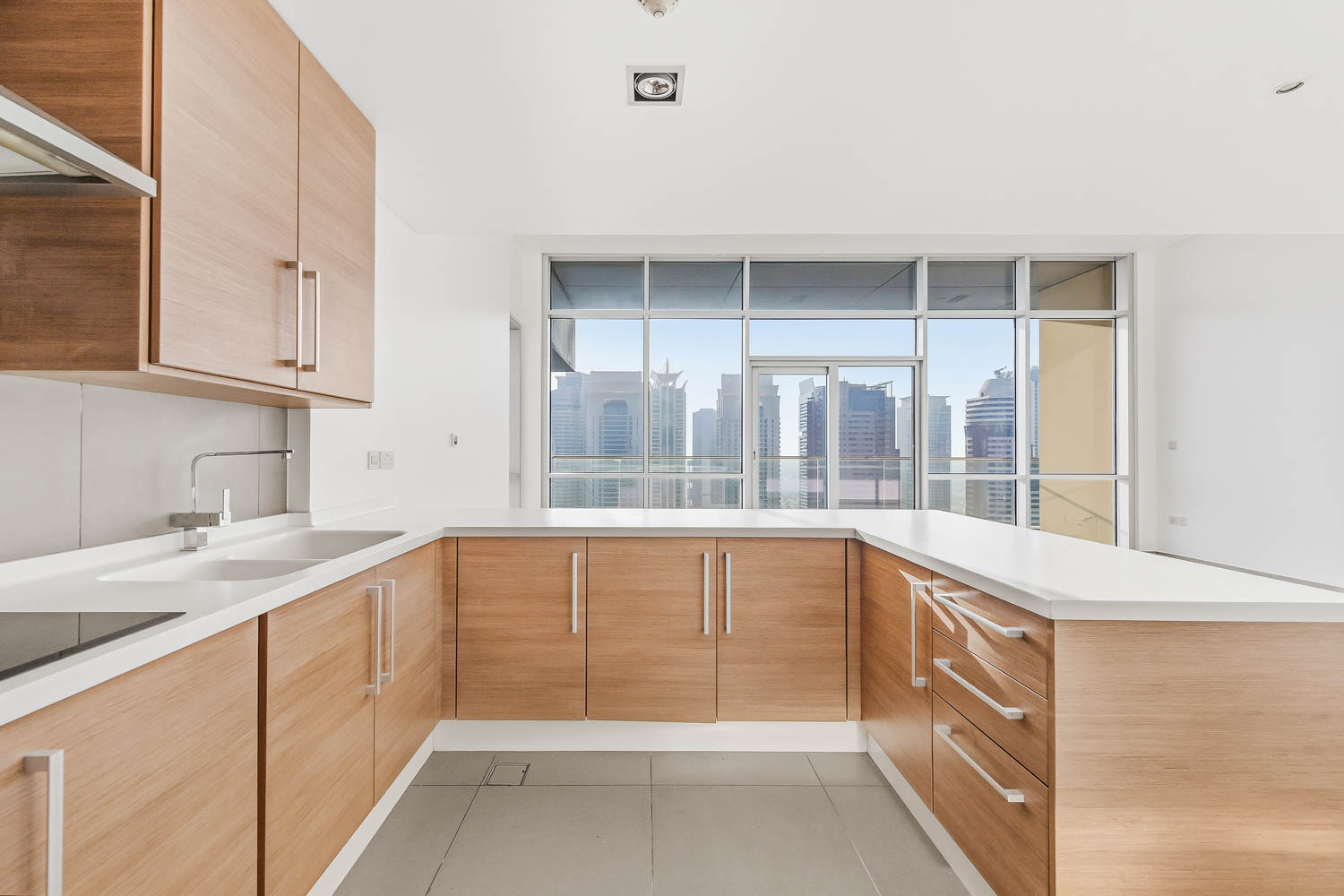 2 Bedrooms Apartment in Ariyana Tower