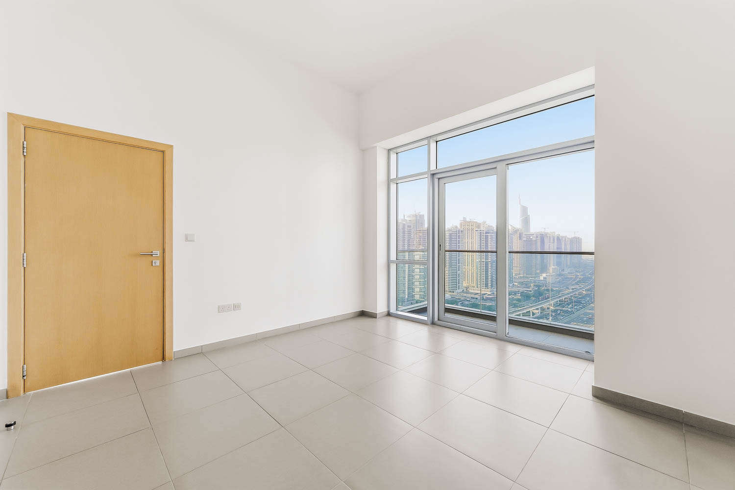 2 Bedrooms Apartment in Ariyana Tower