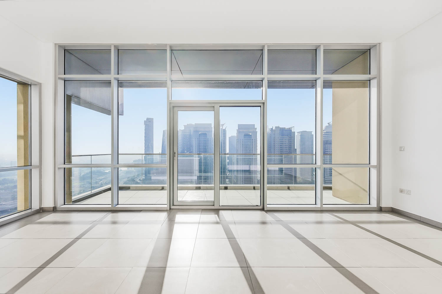 2 Bedrooms Apartment in Ariyana Tower