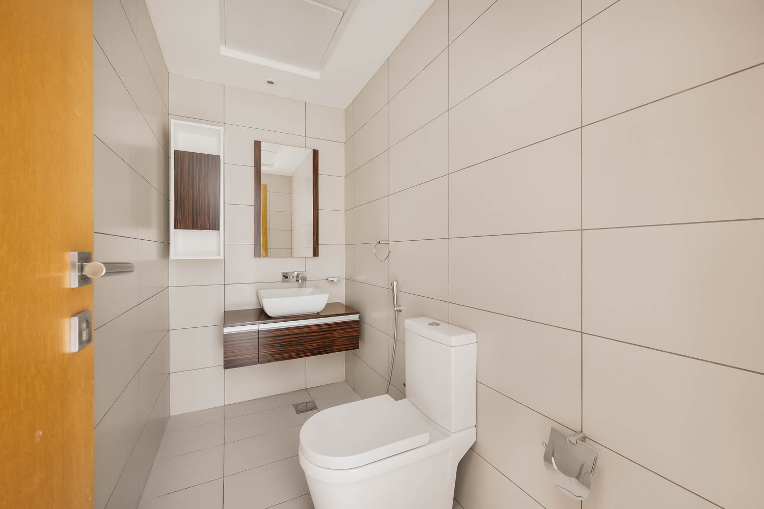 2 Bedrooms Apartment in Ariyana Tower