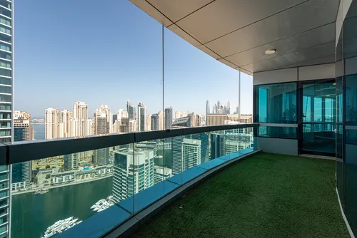 4 Bedrooms Apartment in Horizon Tower