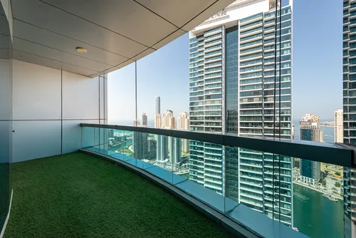 4 Bedrooms Apartment in Horizon Tower