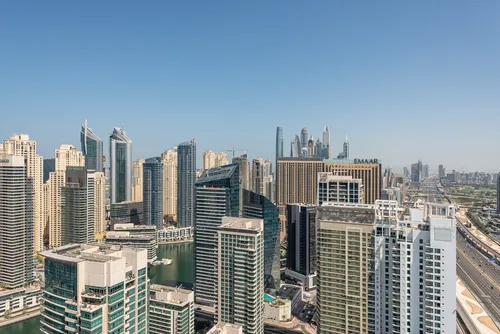 4 Bedrooms Apartment in Horizon Tower