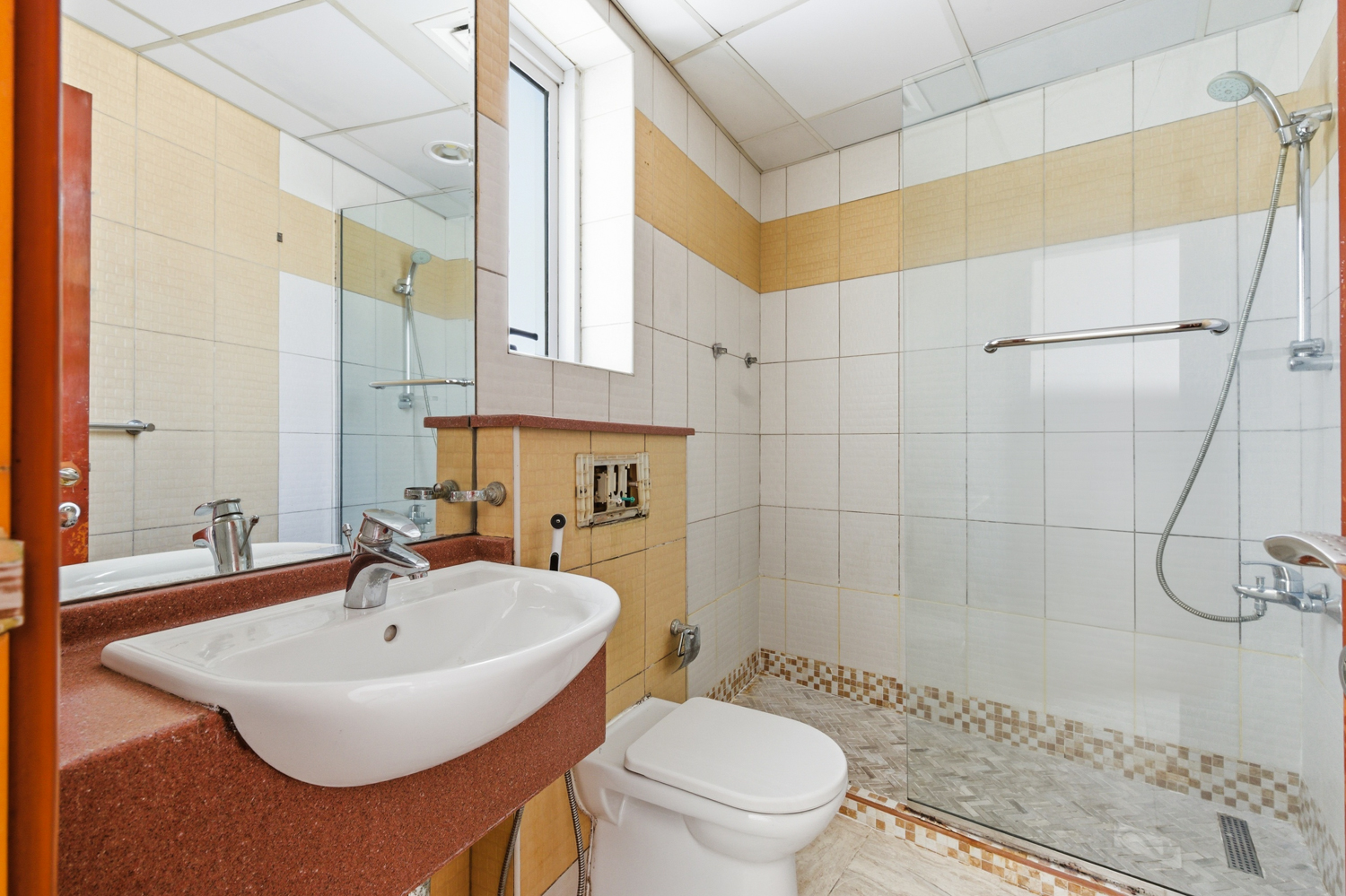 2 Bedrooms Apartment in Marina Diamond 1