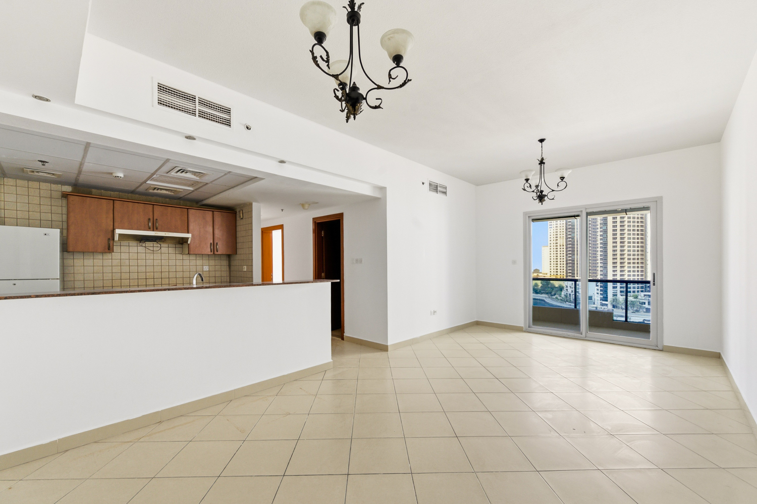 2 Bedrooms Apartment in Marina Diamond 1