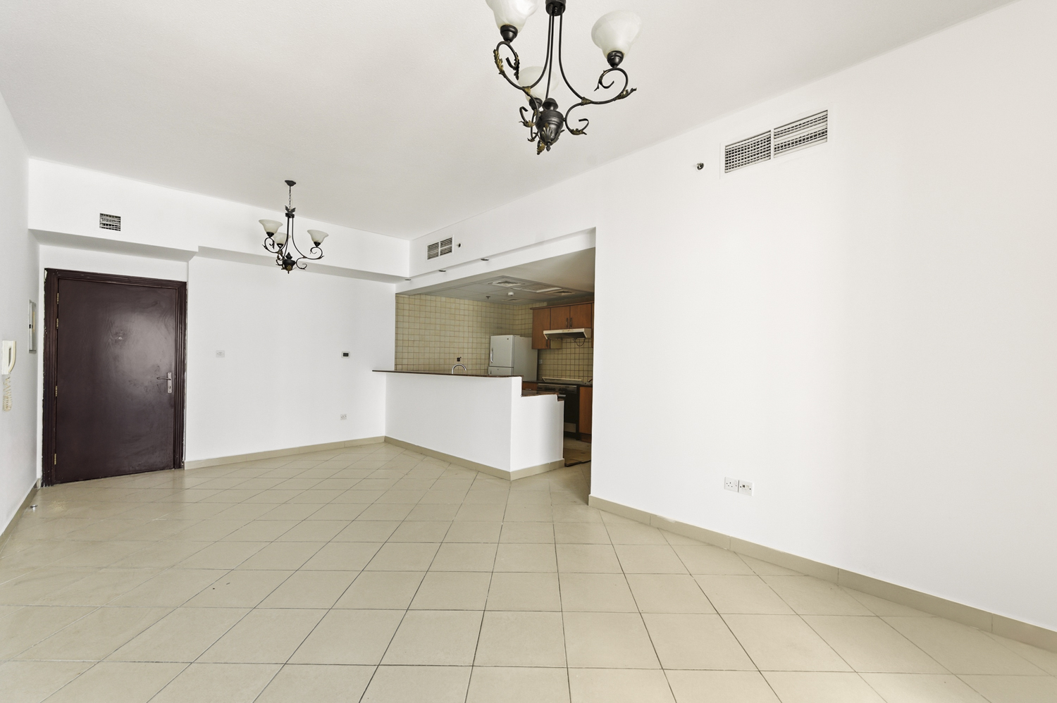 2 Bedrooms Apartment in Marina Diamond 1