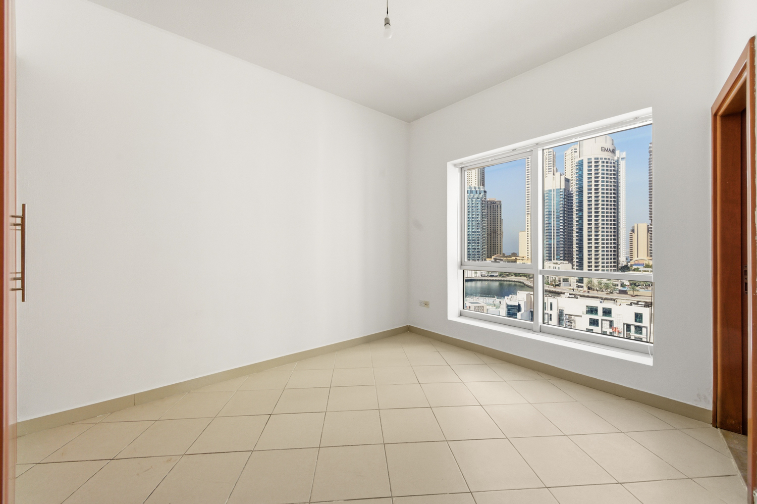 2 Bedrooms Apartment in Marina Diamond 1