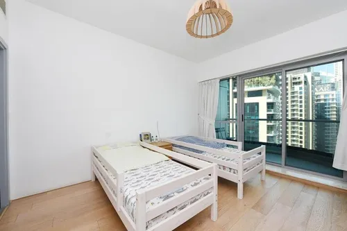 2 Bedrooms Apartment in The Point