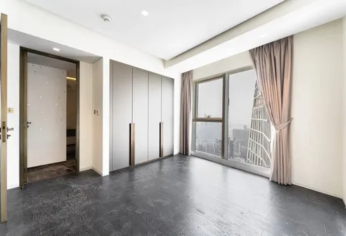 3 Bedrooms Apartment in Damac Heights