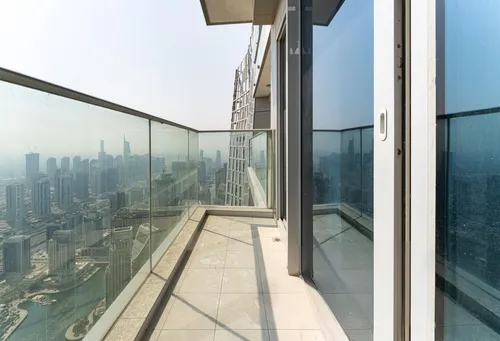 3 Bedrooms Apartment in Damac Heights