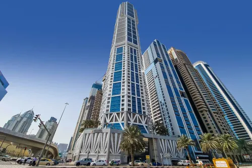 3 Bedrooms Apartment in 23 Marina