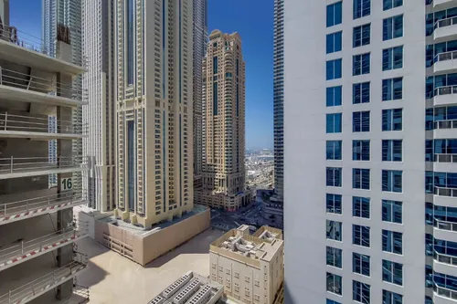 3 Bedrooms Apartment in 23 Marina