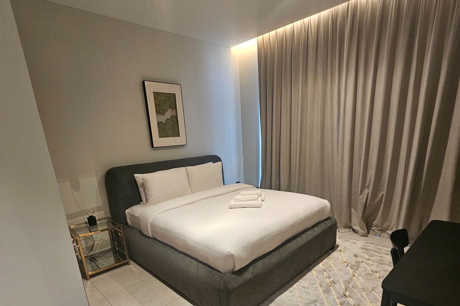 2 Bedrooms Apartment in No.9