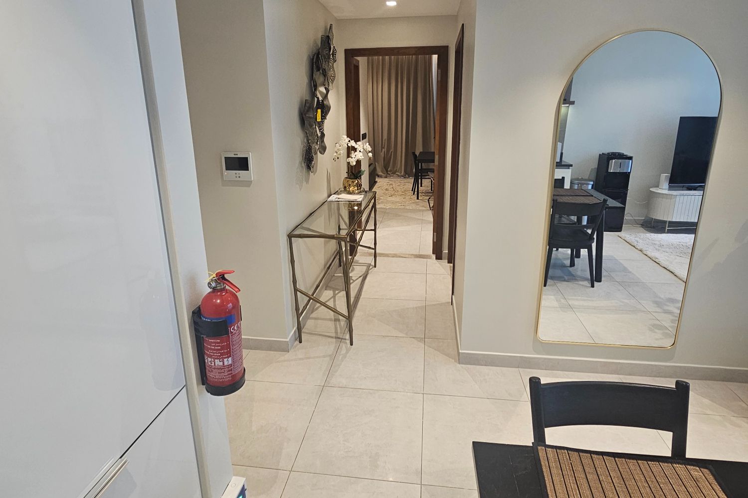 2 Bedrooms Apartment in No.9