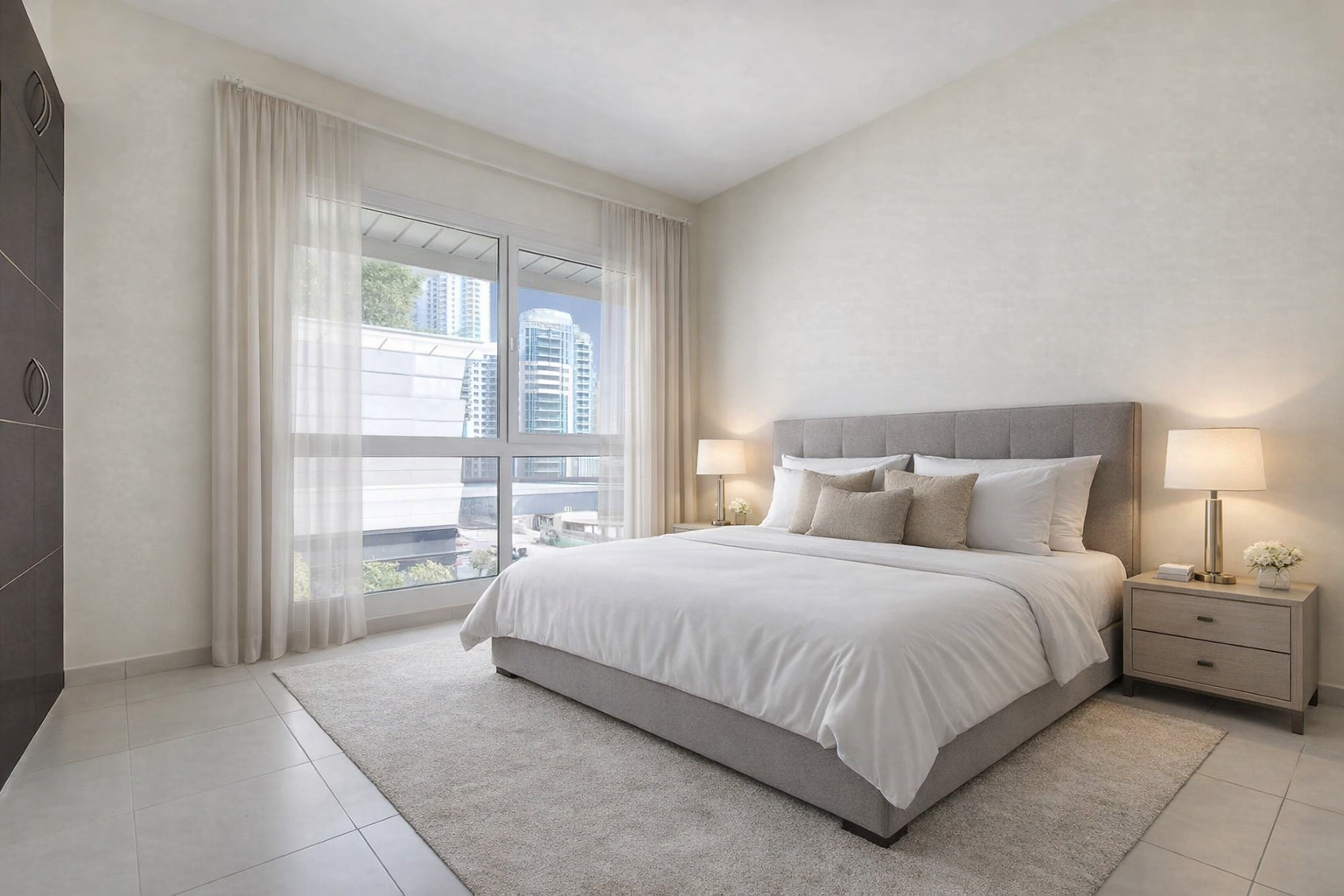 2 Bedrooms Apartment in Marina Sail