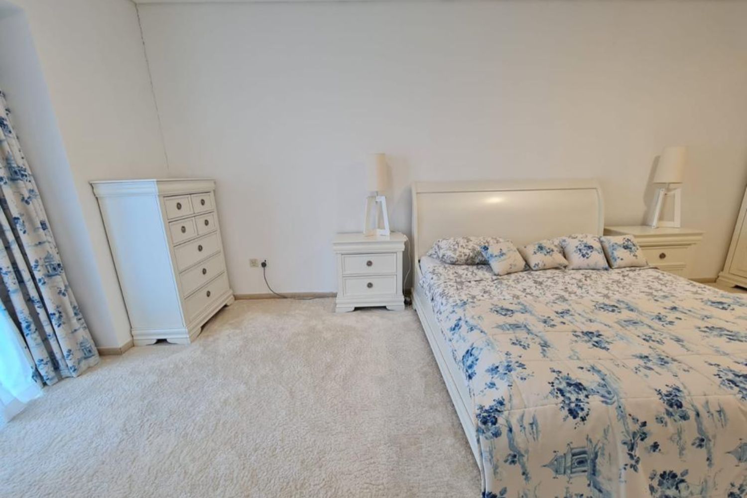 2 Bedrooms Apartment in Princess Tower