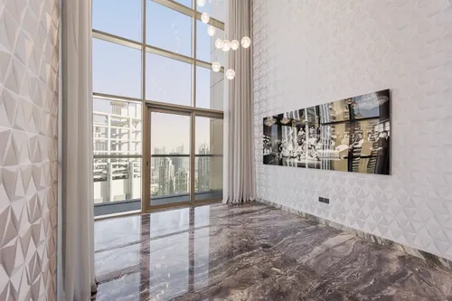 3 Bedrooms Penthouse in No.9