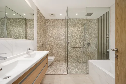 3 Bedrooms Penthouse in No.9