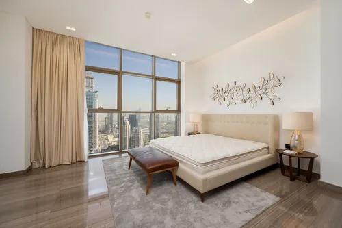 3 Bedrooms Penthouse in No.9