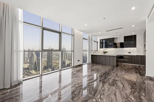 3 Bedrooms Penthouse in No.9