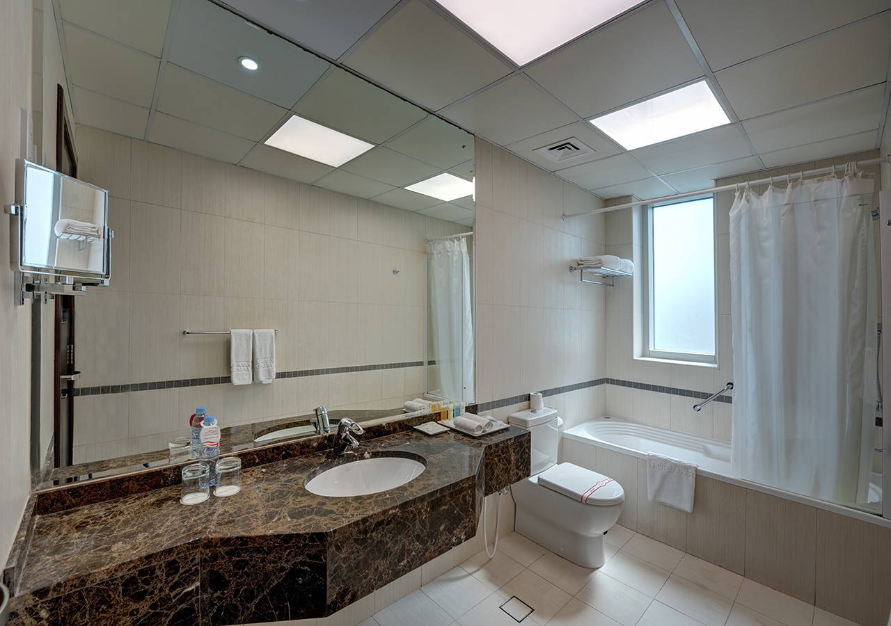 2 Bedrooms Apartment in Marina Hotel Apartments