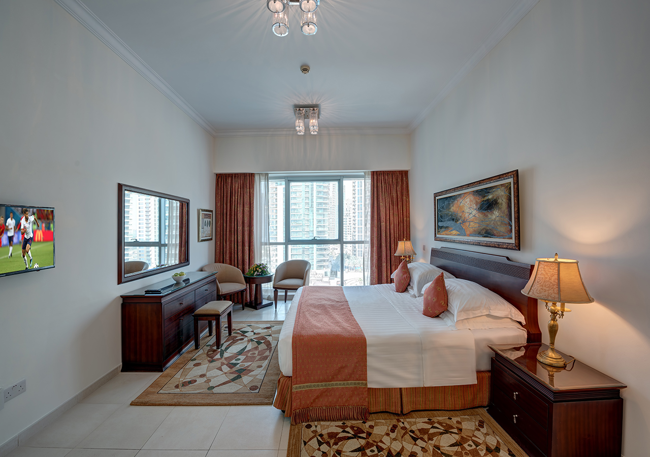 2 Bedrooms Apartment in Marina Hotel Apartments