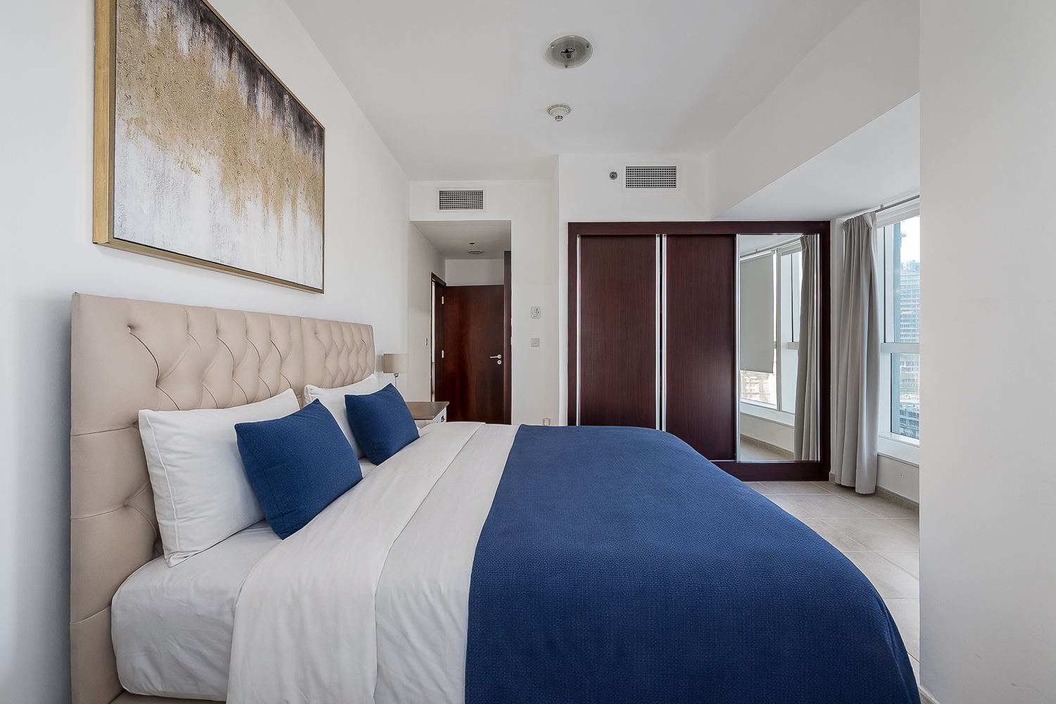 2 Bedrooms Apartment in Elite Residence