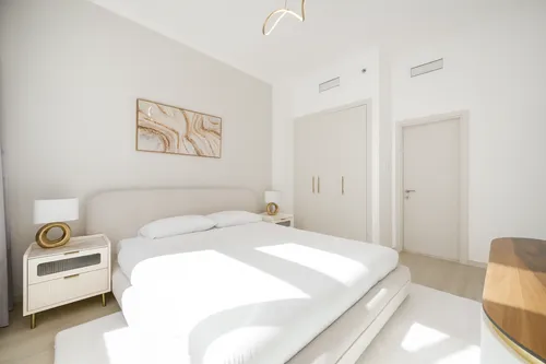 1 Bedroom Apartment in Botanica Tower