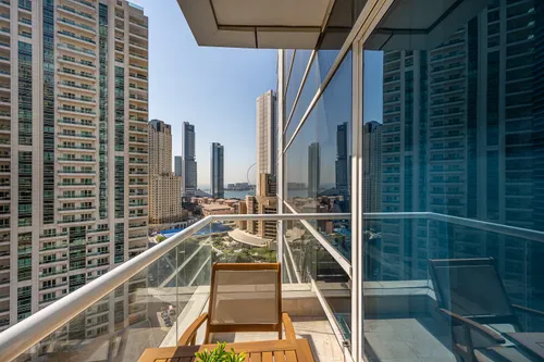 1 Bedroom Apartment in Botanica Tower